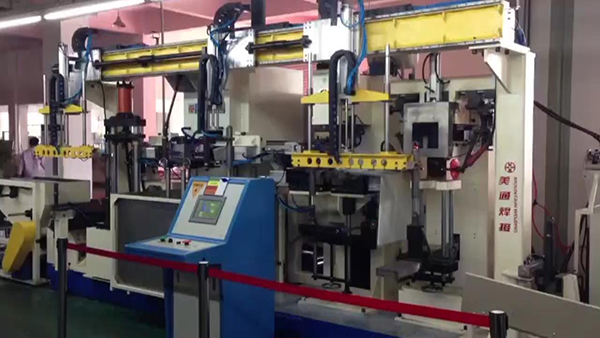 Automatic rear shock absorber welding line
